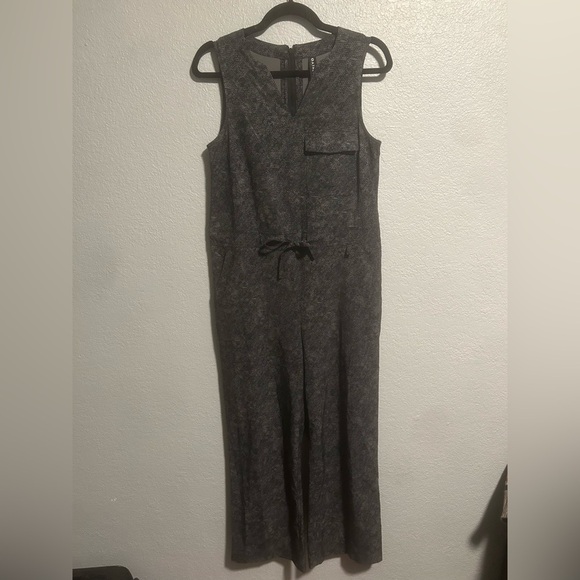 Athleta Topanga Printed Jumpsuit in Viper Black Size XS Lightweight Pockets - Picture 5 of 14